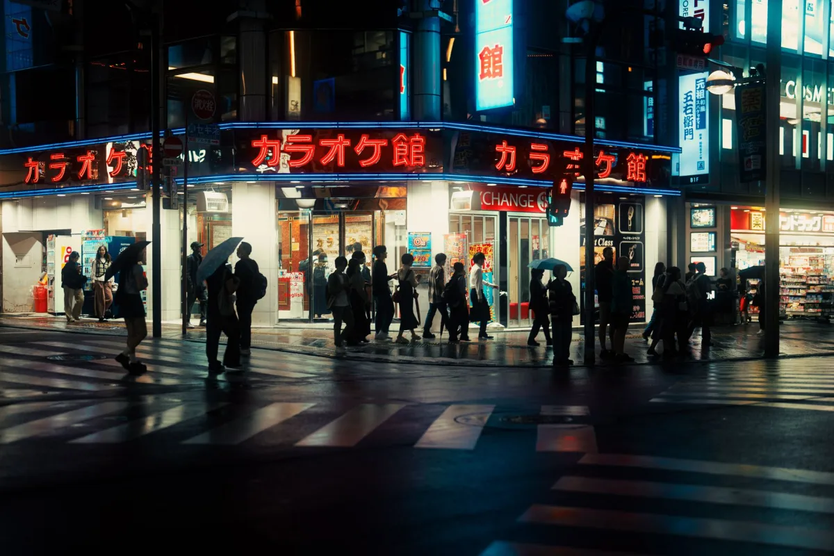 Tokyo Walled City: El imsim indie que llena el vacío de Deus Ex con cyberpunk japonés y sigilo retro